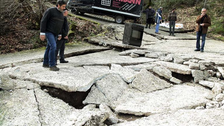 katolisthiseis trikala